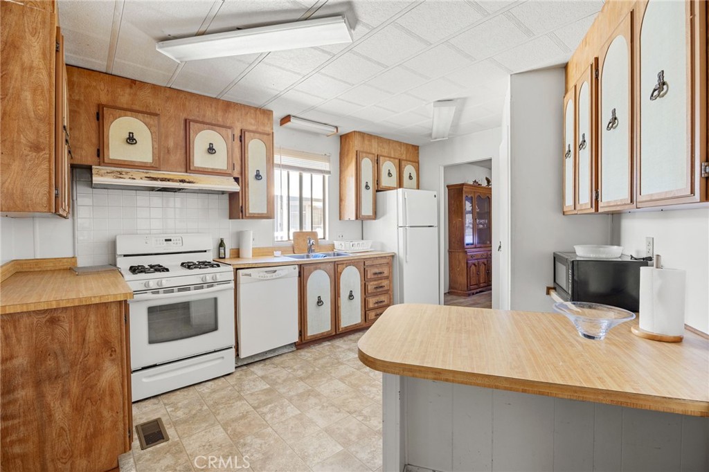1304 Lodgepole Drive Property Photo 10