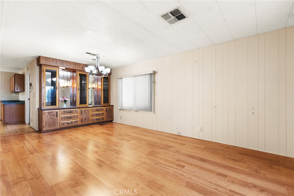 601 N Kirby 534 Property Photo 14