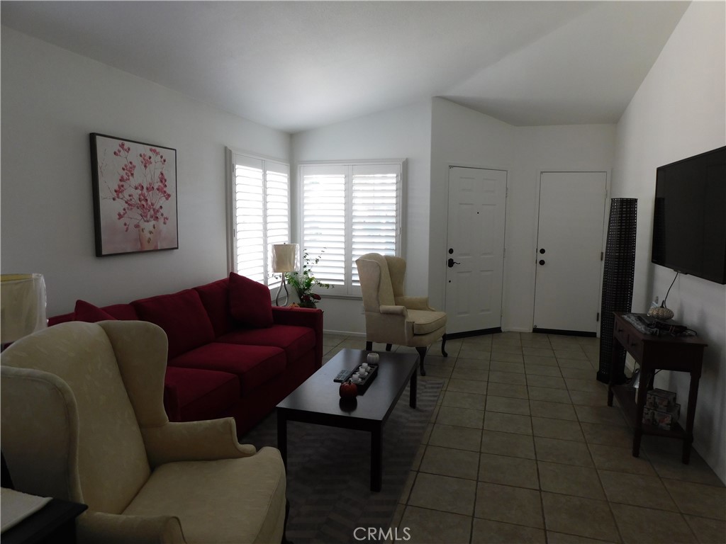 36975 Red Oak Property Photo 5