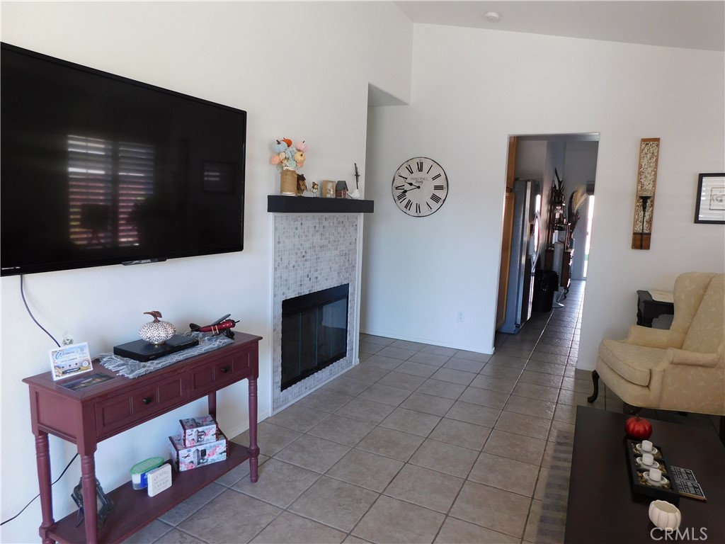 36975 Red Oak Property Photo 6