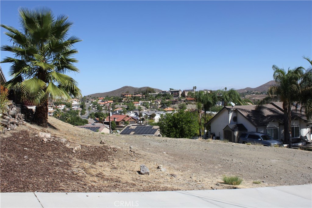 22747 Inspiration Point Property Photo 8