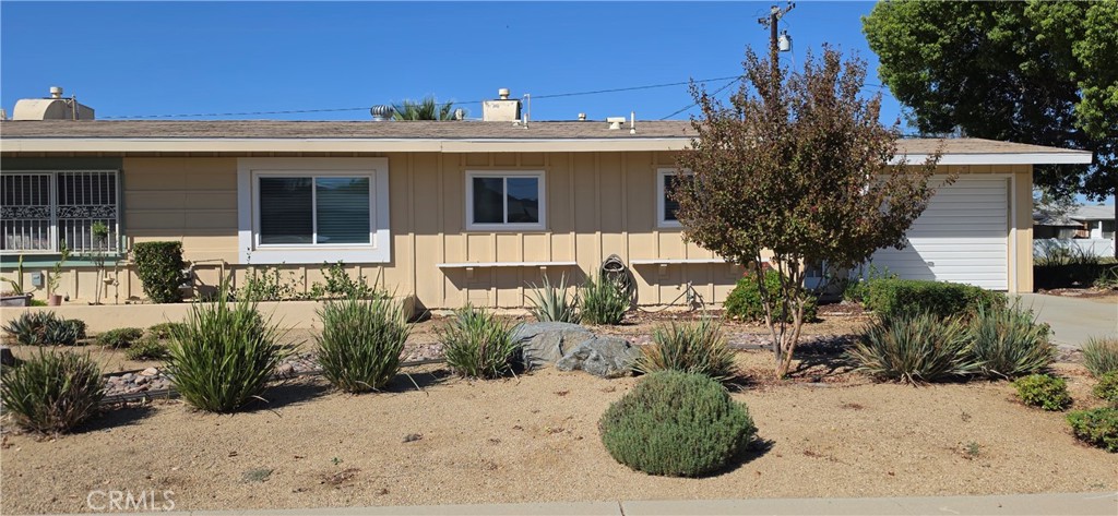 28167 Pebble Beach Drive Property Photo 2