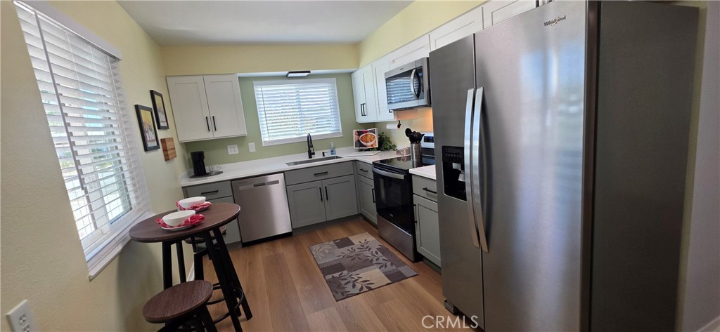 28167 Pebble Beach Drive Property Photo 9