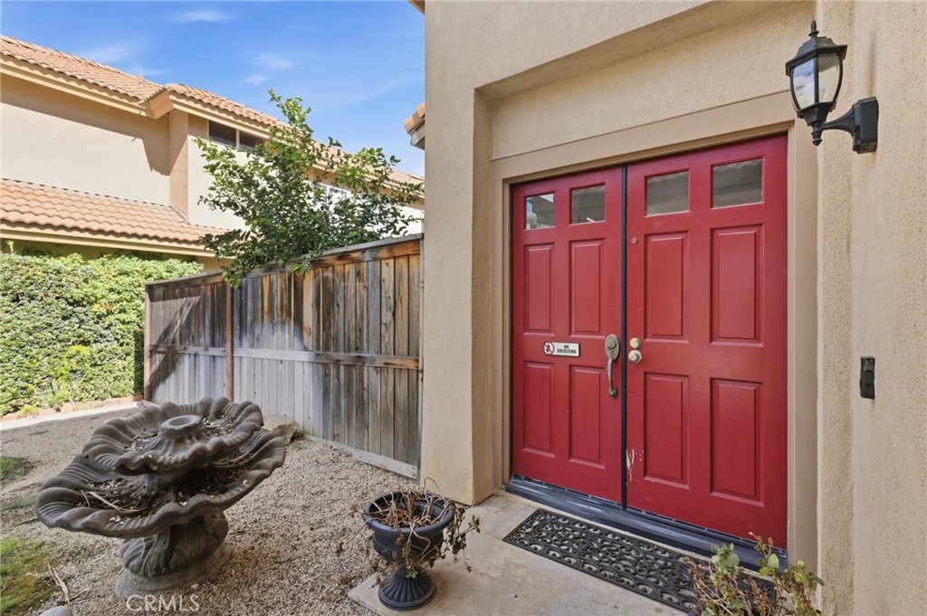 30371 Falcon Point Ct Property Photo 6
