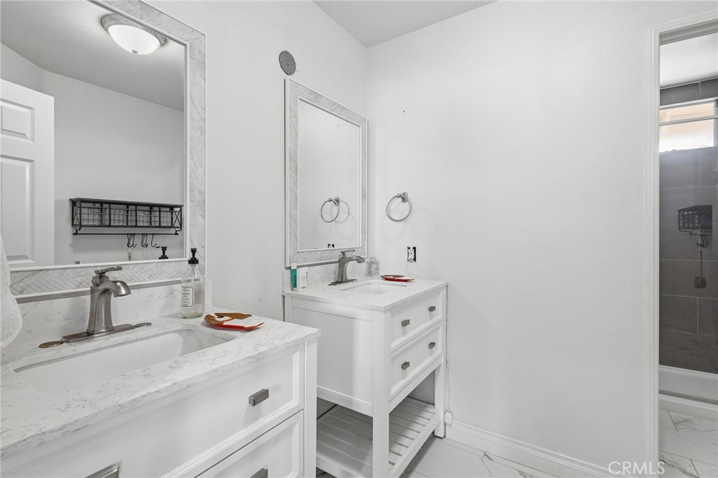 30371 Falcon Point Ct Property Photo 32