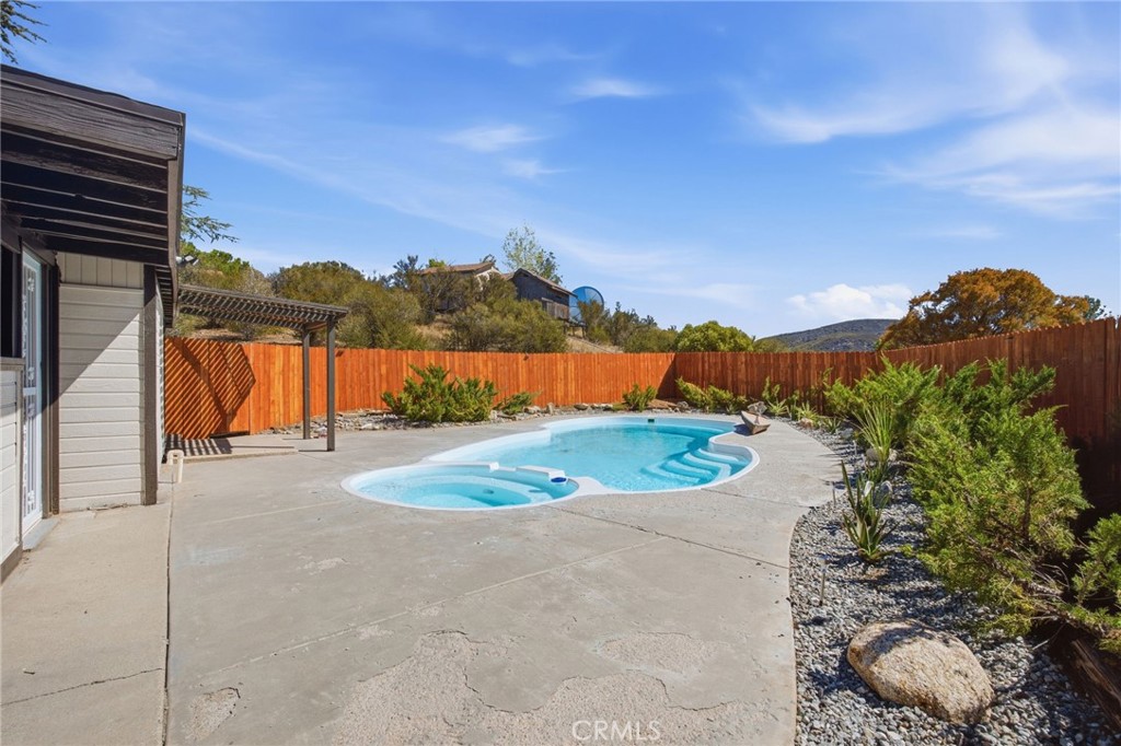 38080 Ribbonwood Lane Property Photo 47