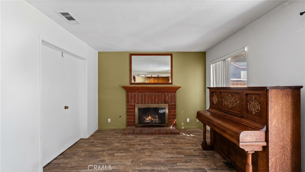 29680 Brookfield Property Photo 11