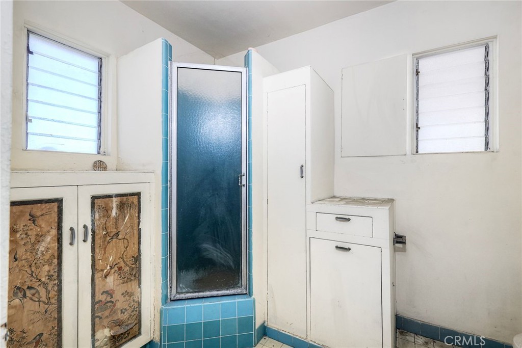 9377 Crest Property Photo 9