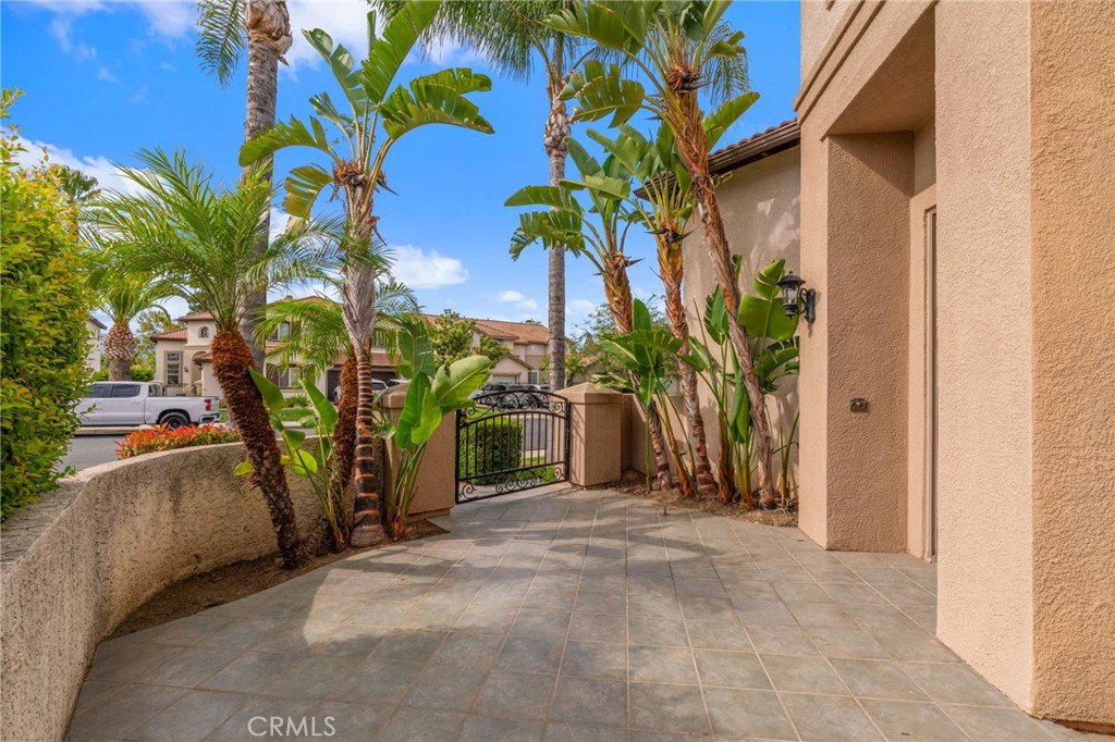 32440 Magenta Court Property Photo 7
