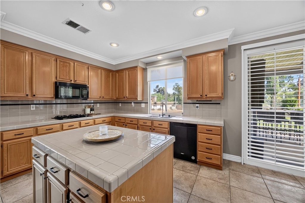 23672 Cantara Property Photo 13