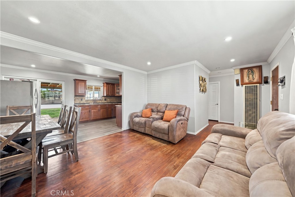 9122 Marlene Property Photo 7