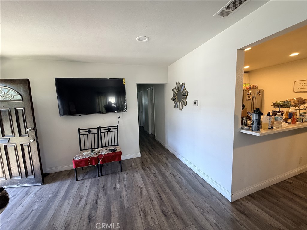 717 E Santa Rita Property Photo 7