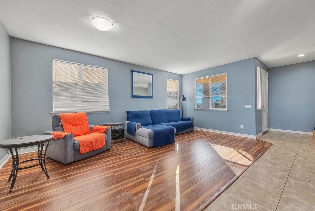 38588 Members Club Property Photo 6