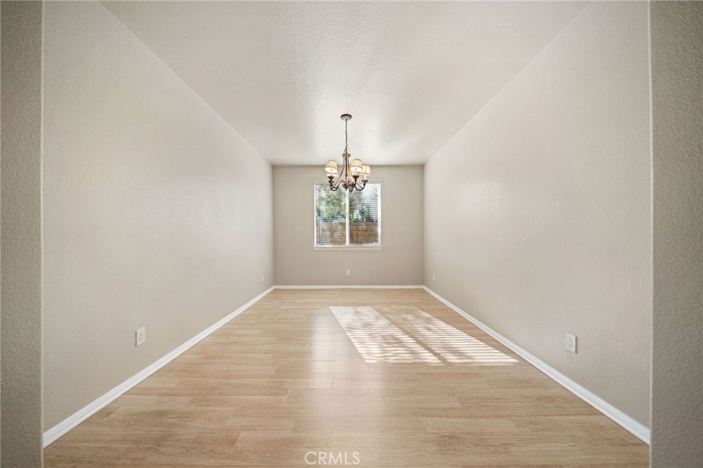 3175 Sand Pine Property Photo 4