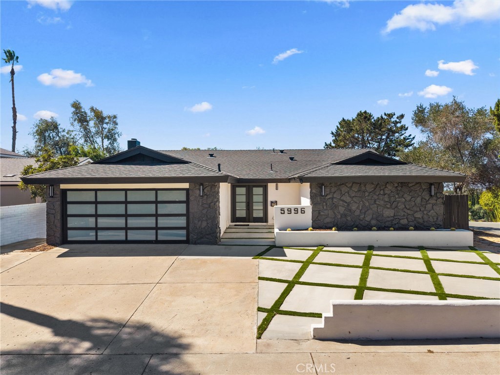 5996 College Property Photo 1