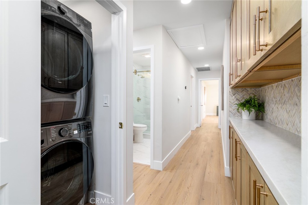 5996 College Property Photo 15