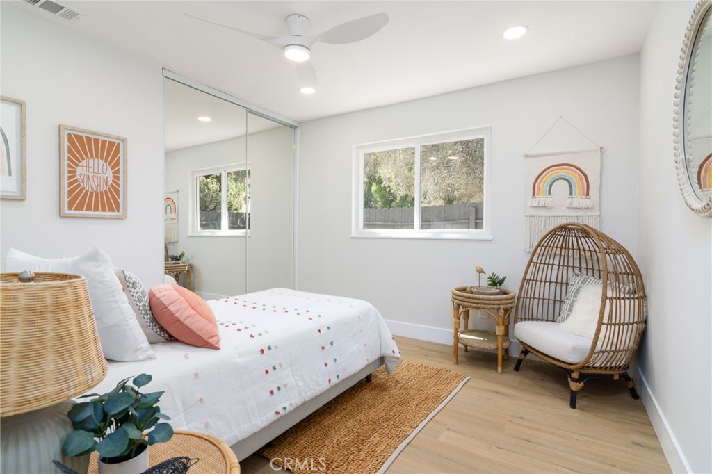 5996 College Property Photo 18