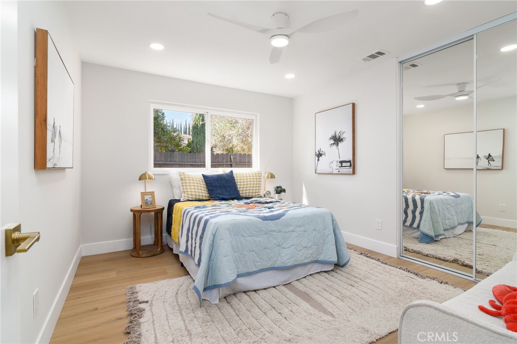 5996 College Property Photo 19