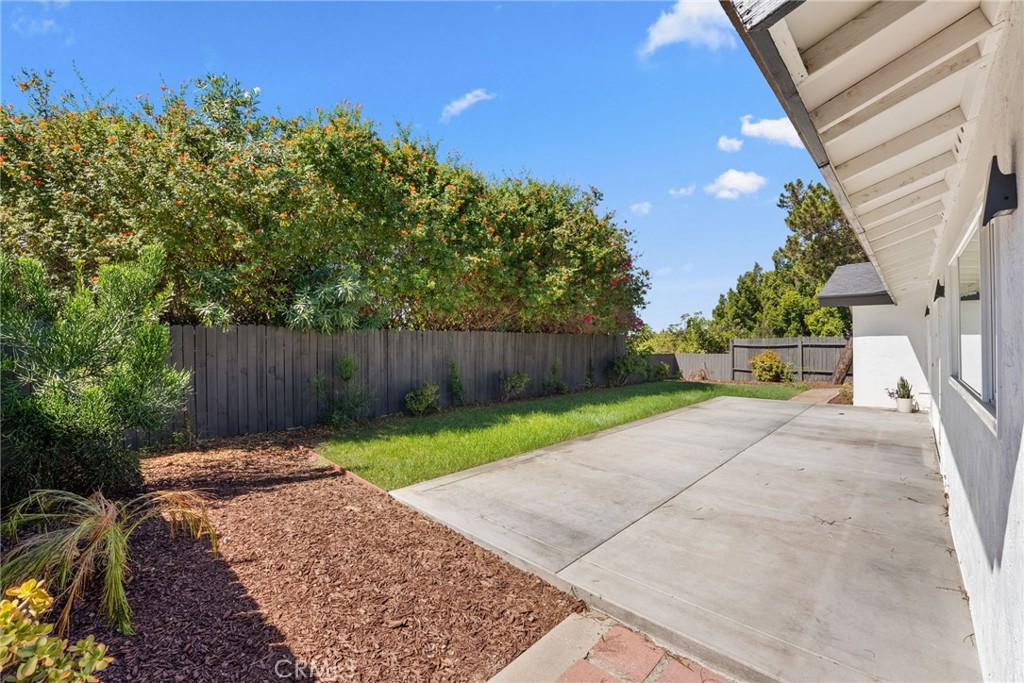 5996 College Property Photo 25
