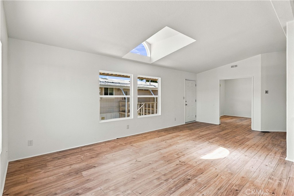 27150 Shadel 175 Property Photo 5