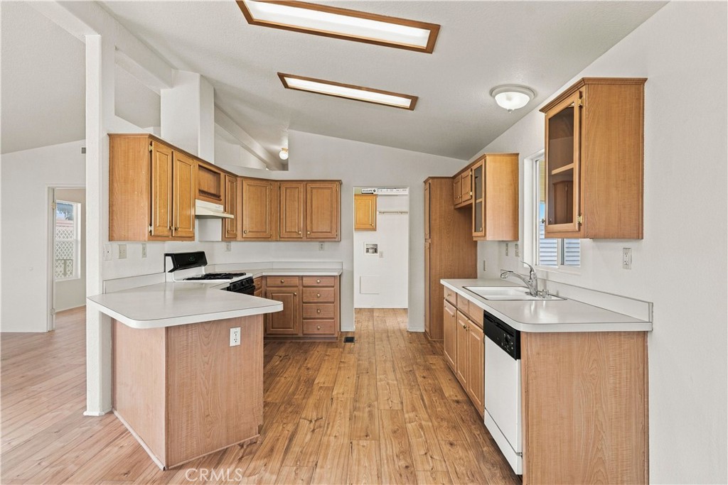 27150 Shadel 175 Property Photo 7