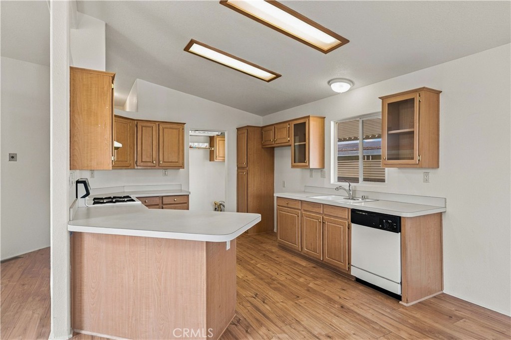 27150 Shadel 175 Property Photo 8