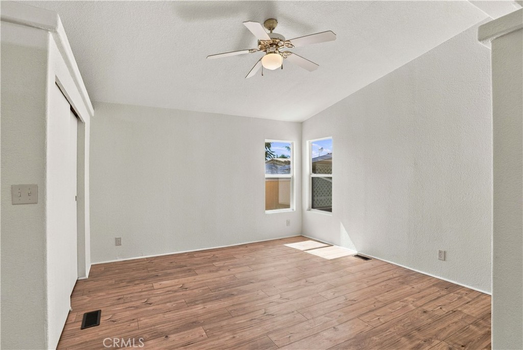 27150 Shadel 175 Property Photo 10