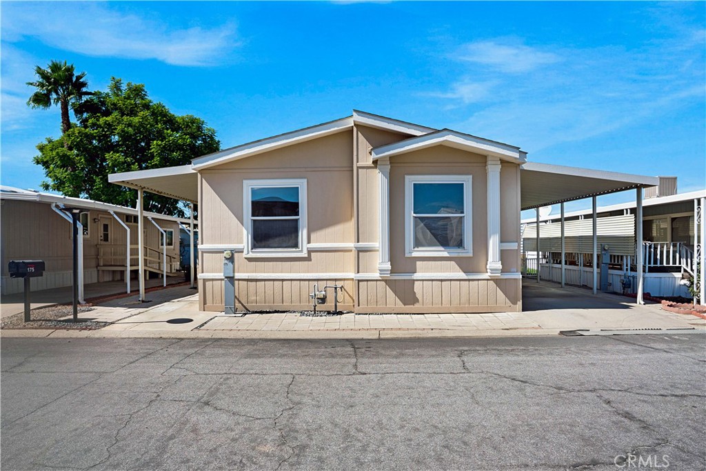 27150 Shadel 175 Property Photo 44
