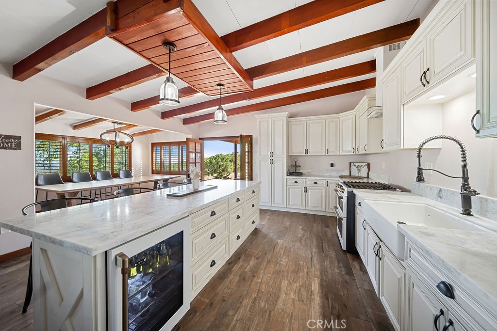 30716 Largo Vista Property Photo 5