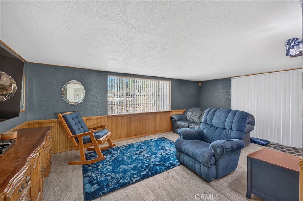 28660 Mapes Property Photo 13