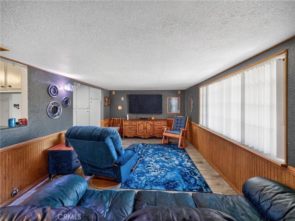 28660 Mapes Property Photo 14