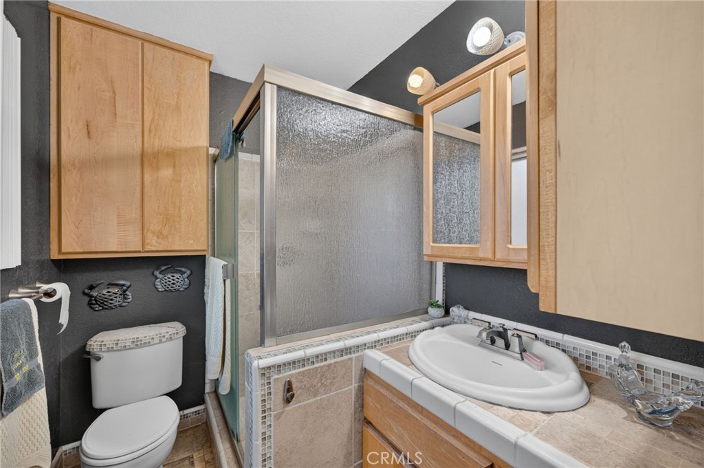 28660 Mapes Property Photo 18
