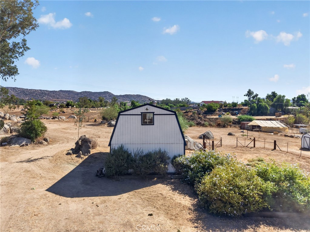 28660 Mapes Property Photo 33
