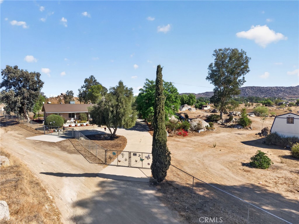 28660 Mapes Property Photo 43