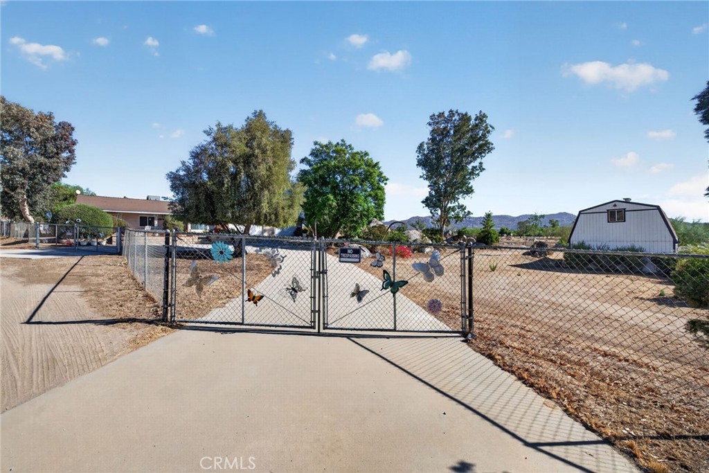 28660 Mapes Property Photo 44