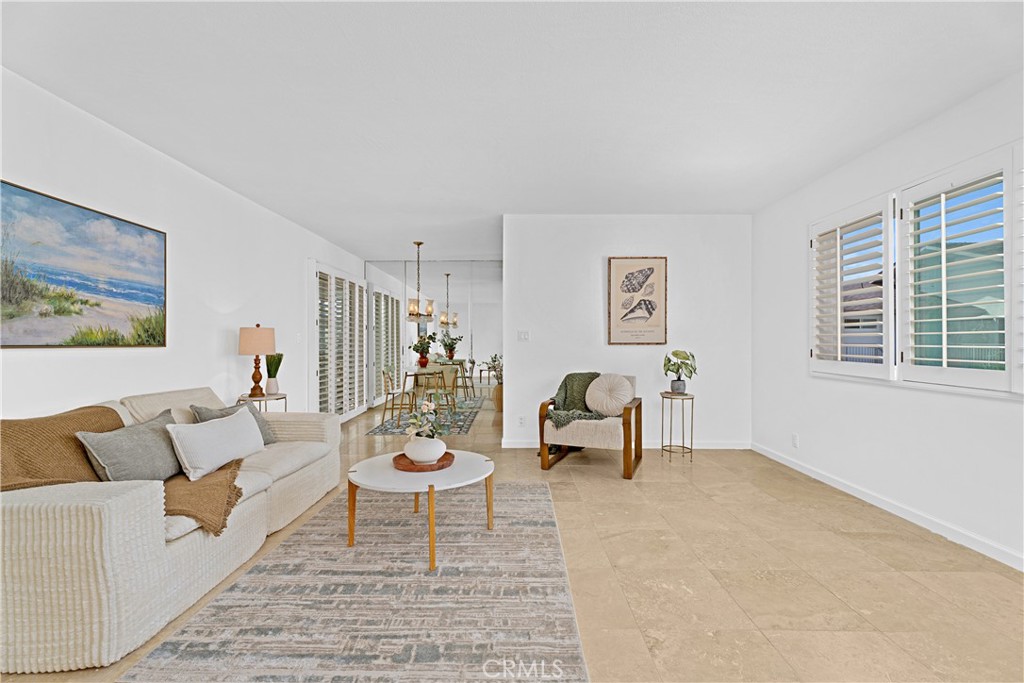 1100 Rutland Property Photo 1