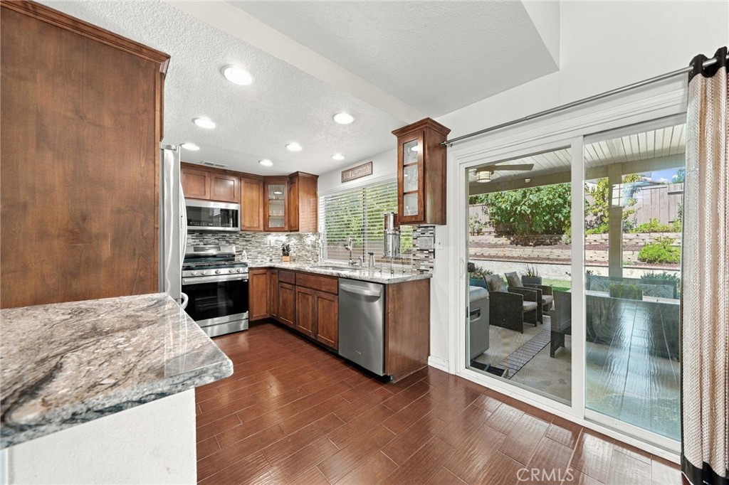 30384 Sierra Madre Property Photo 16