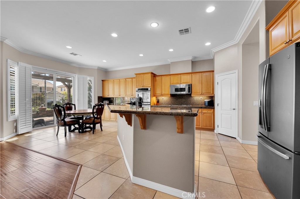 10 Via Palmieki Court Property Photo 14