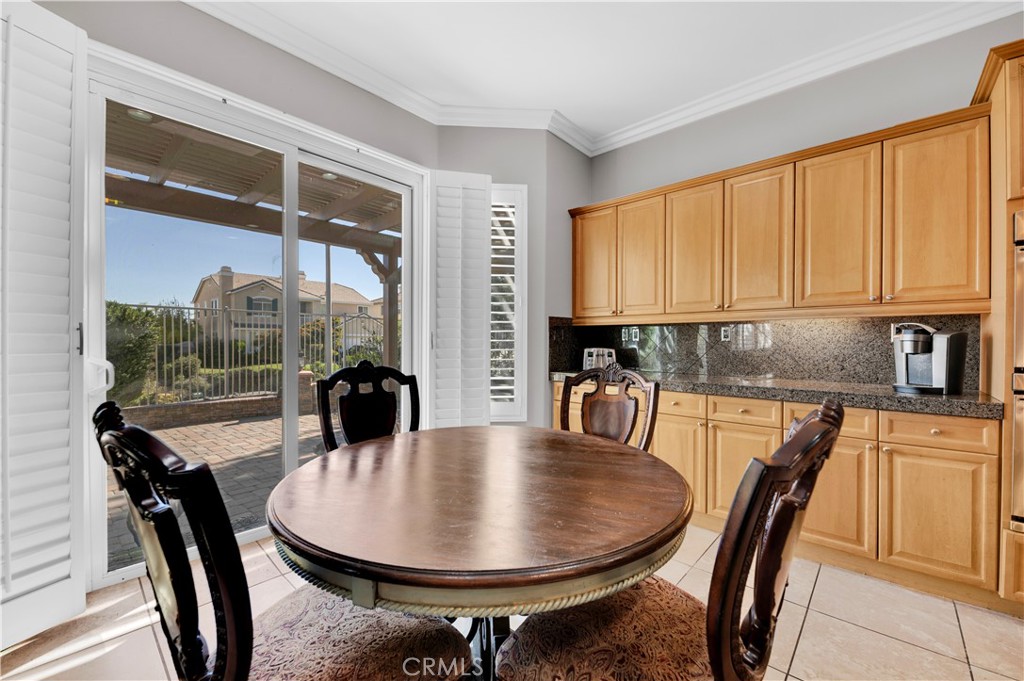 10 Via Palmieki Court Property Photo 17