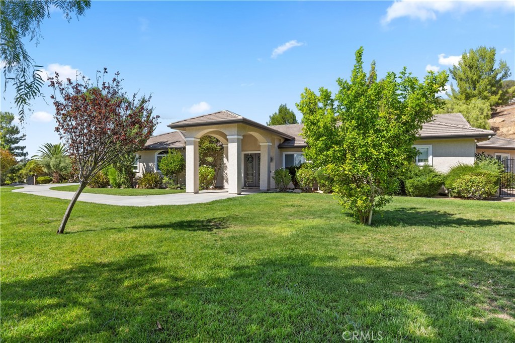 38580 Celine Cove Property Photo 1
