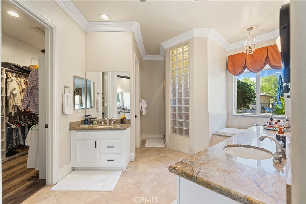 38580 Celine Cove Property Photo 25