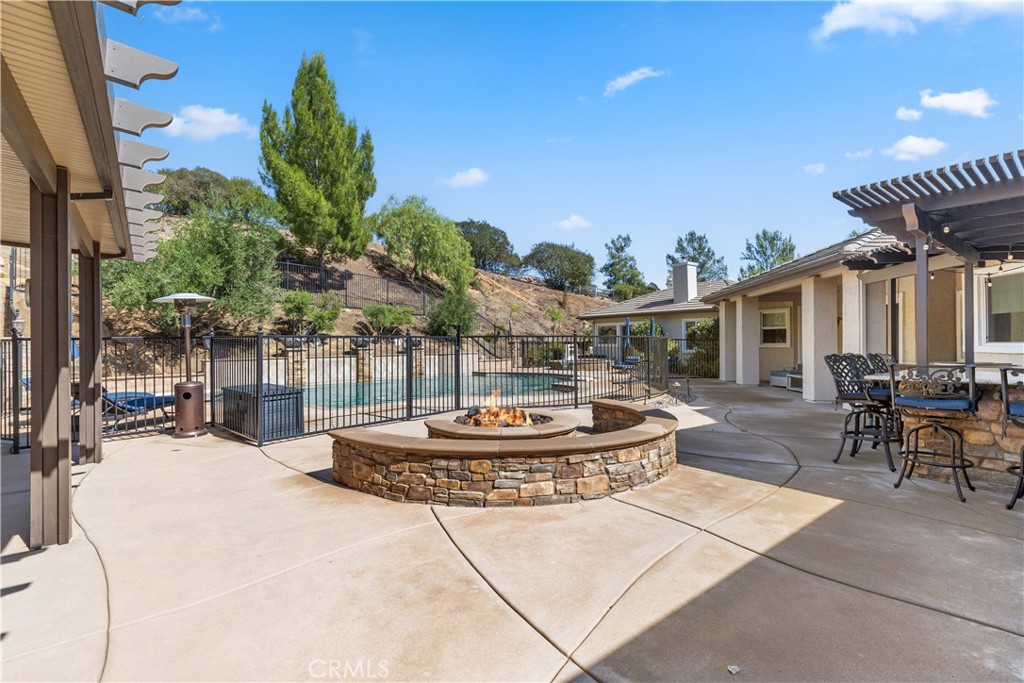 38580 Celine Cove Property Photo 40