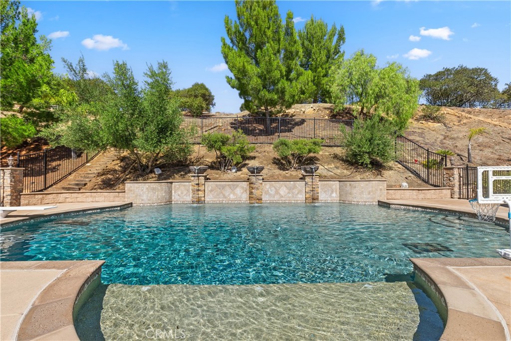 38580 Celine Cove Property Photo 41