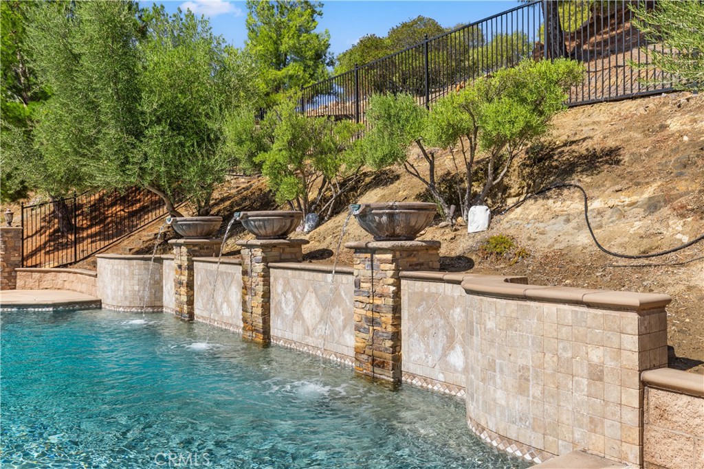 38580 Celine Cove Property Photo 42