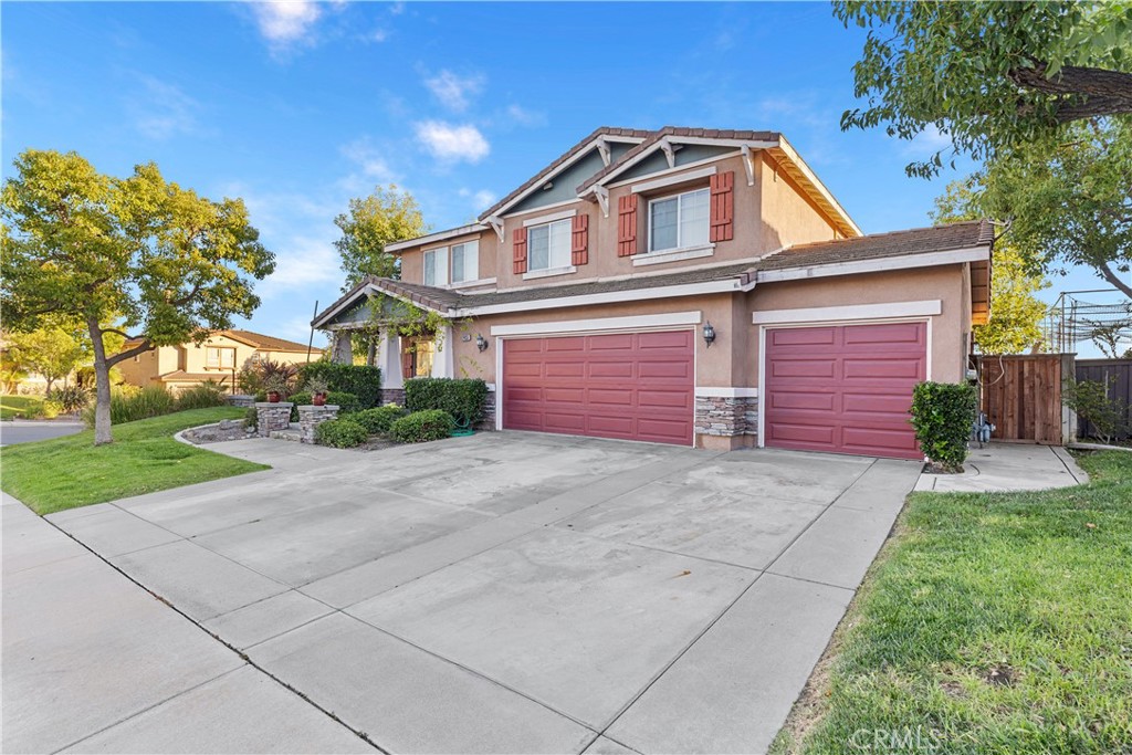 29351 Deerfield Circle Property Photo 1
