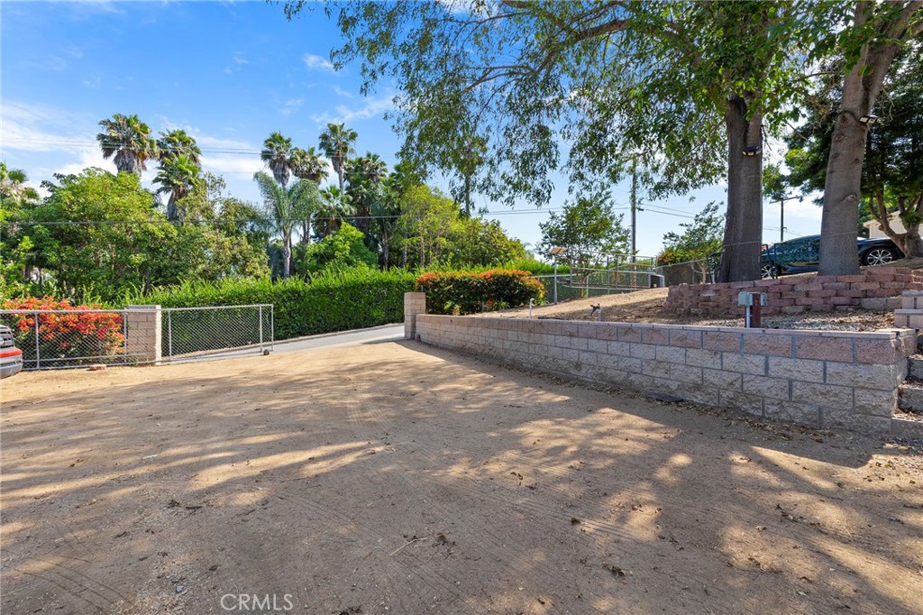 410 Palomino Road Property Photo 3