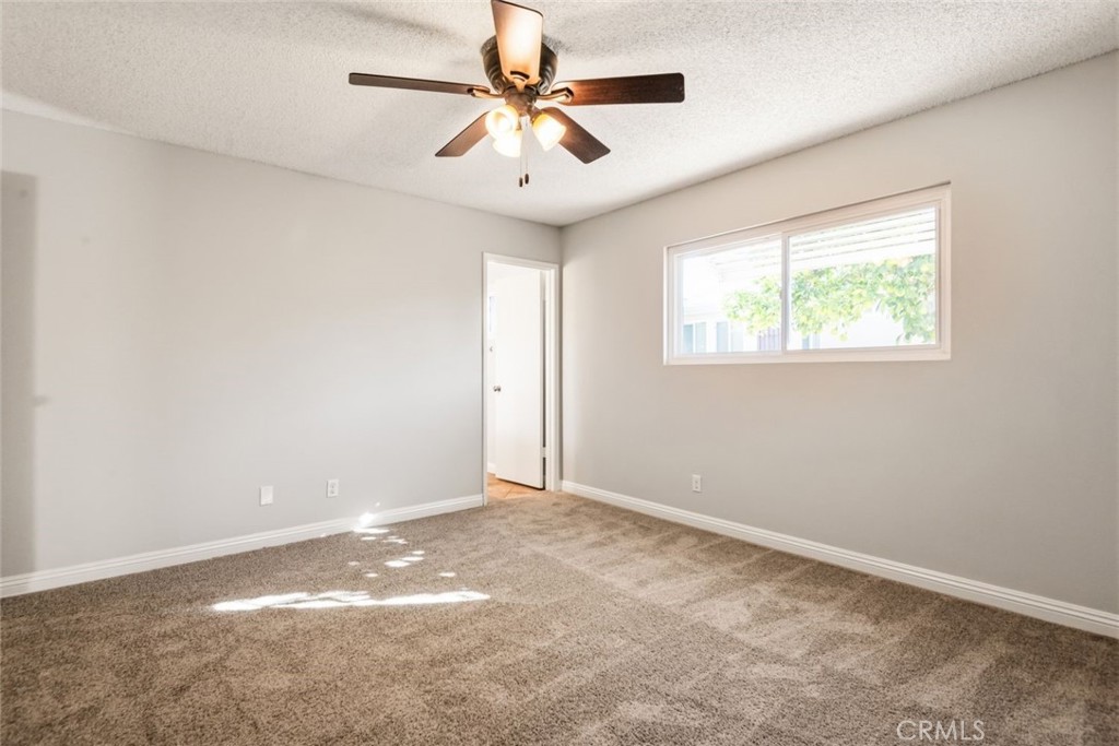 2404 El Rancho Circle Property Photo 15