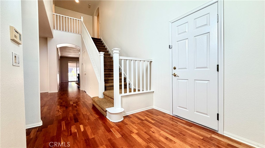 335 Plaza Toluca Property Photo 2