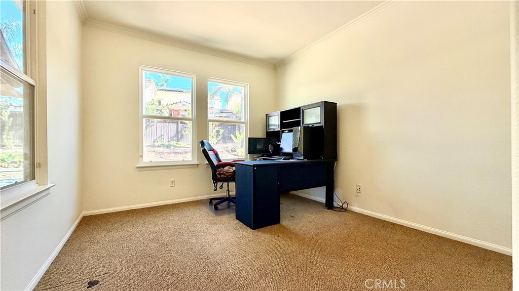 335 Plaza Toluca Property Photo 17