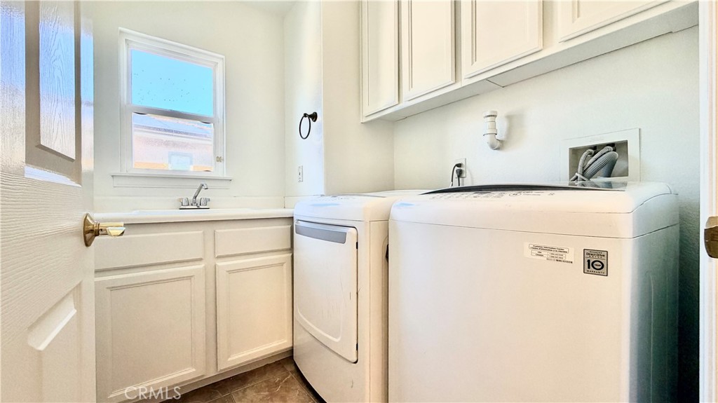 335 Plaza Toluca Property Photo 32